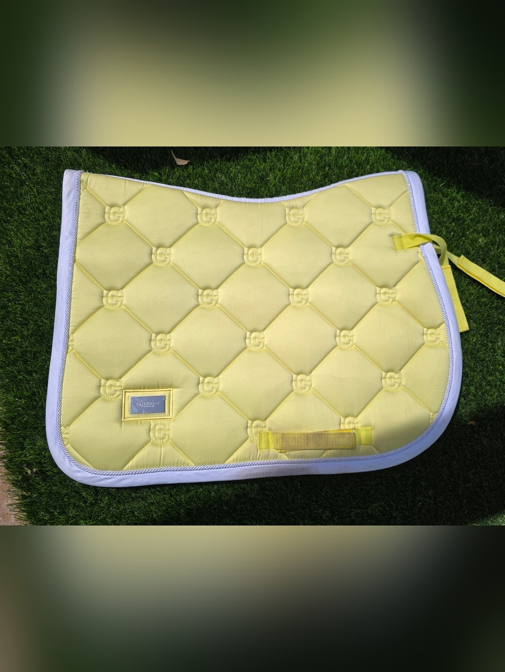 Soft Lemon ES Jump Saddle Pad - Full EUC
